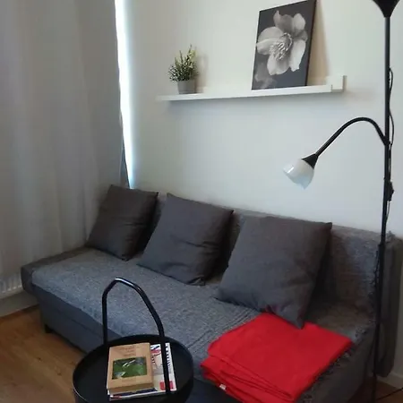 Studio 404